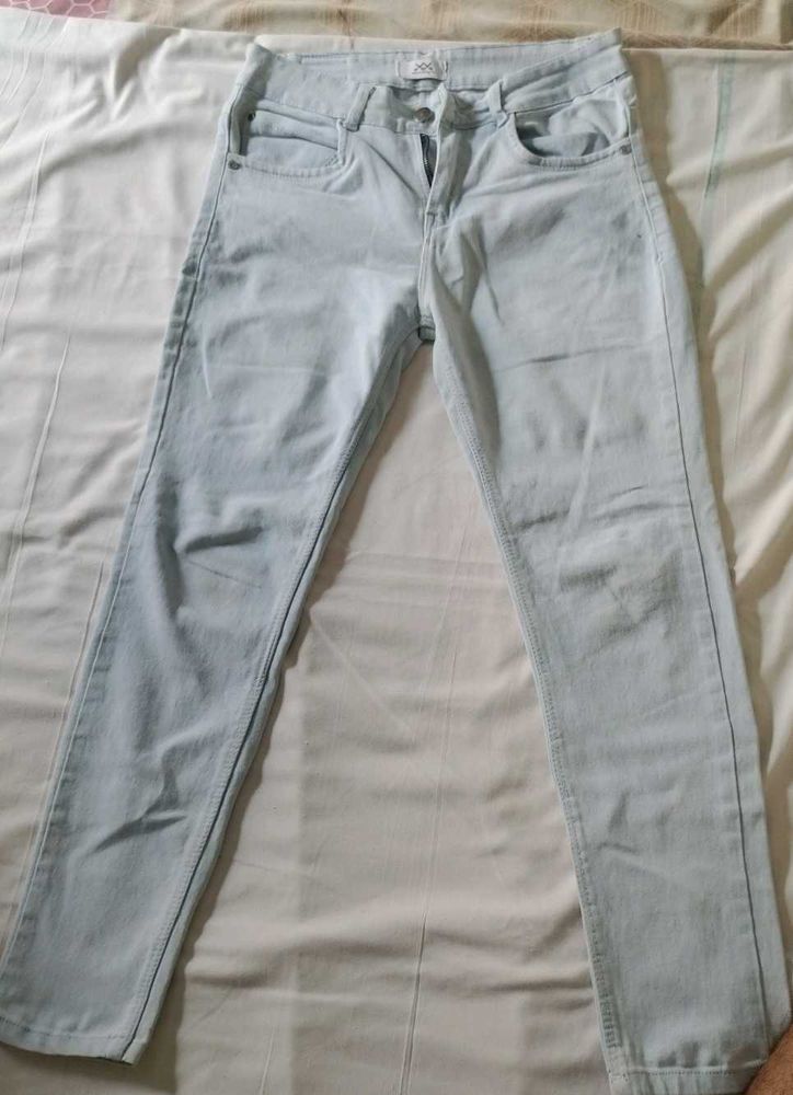 Light Wash Denim Jeans