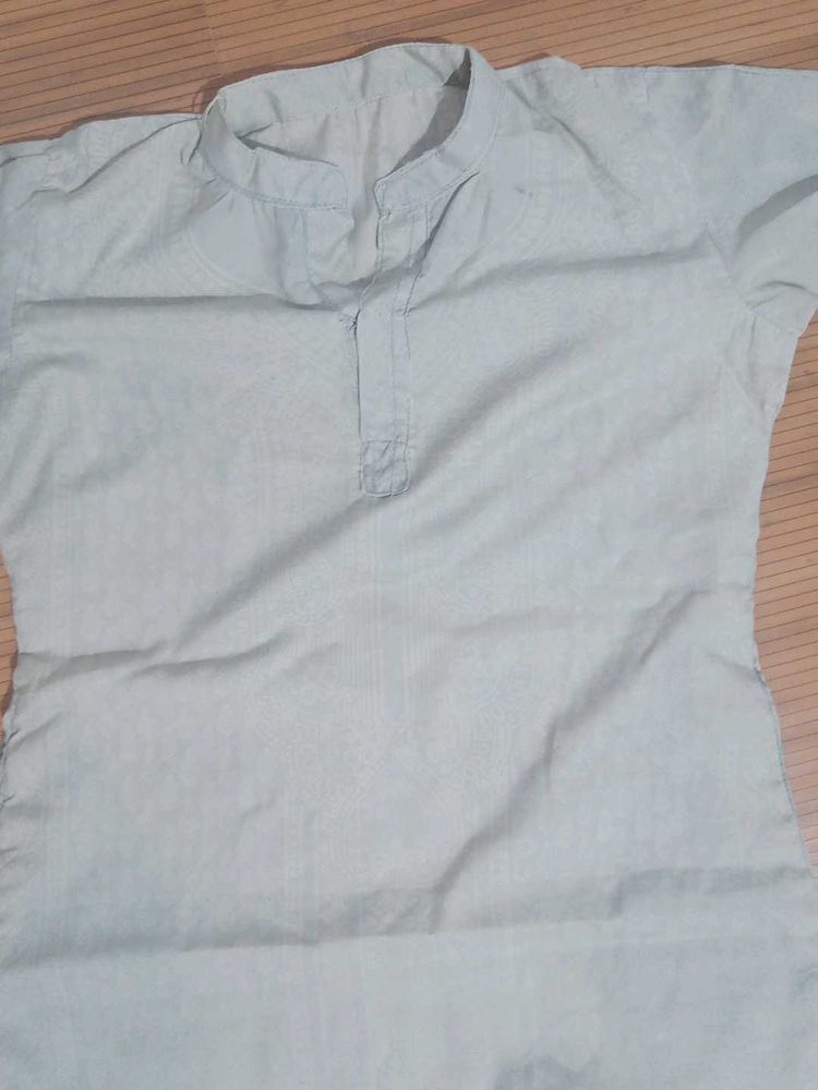 Kurta With Pants And Shawl