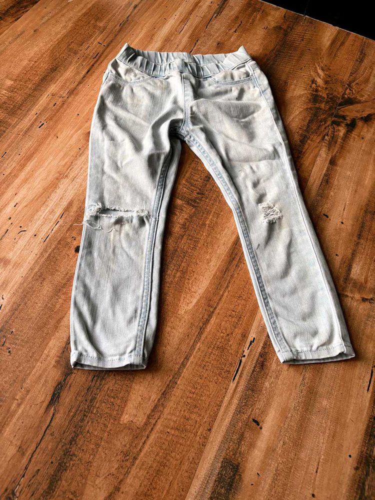 H&amp;M kids Ripped Denim Jeans(torn)