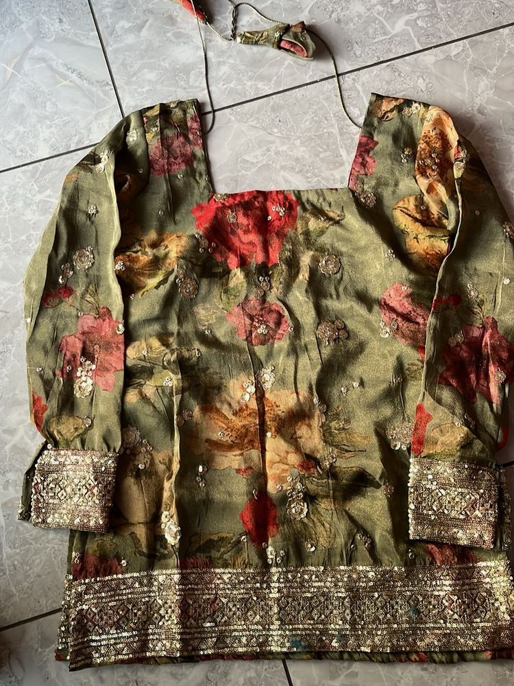 Floral Print Ethnic Top with Headband