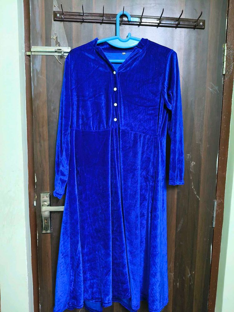 New Fashionable Vintage Velvet Dress For Parties