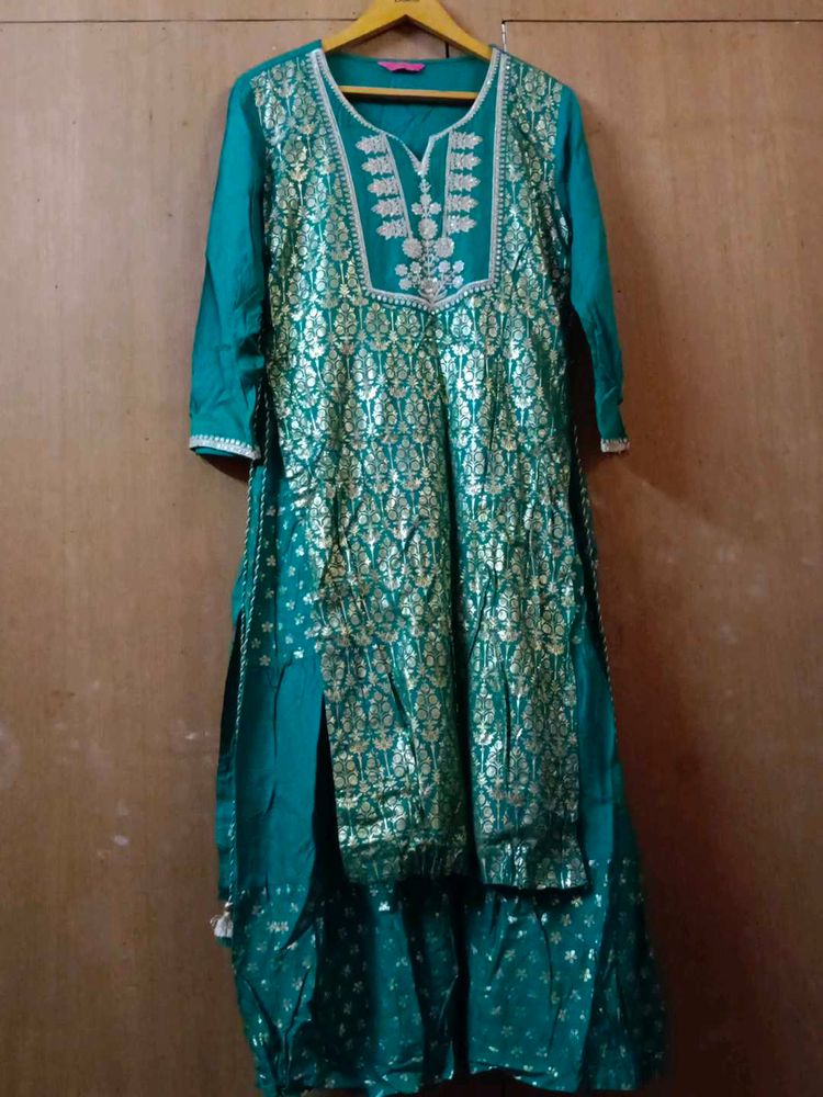 Teal &amp; Gold Brocade Anarkali