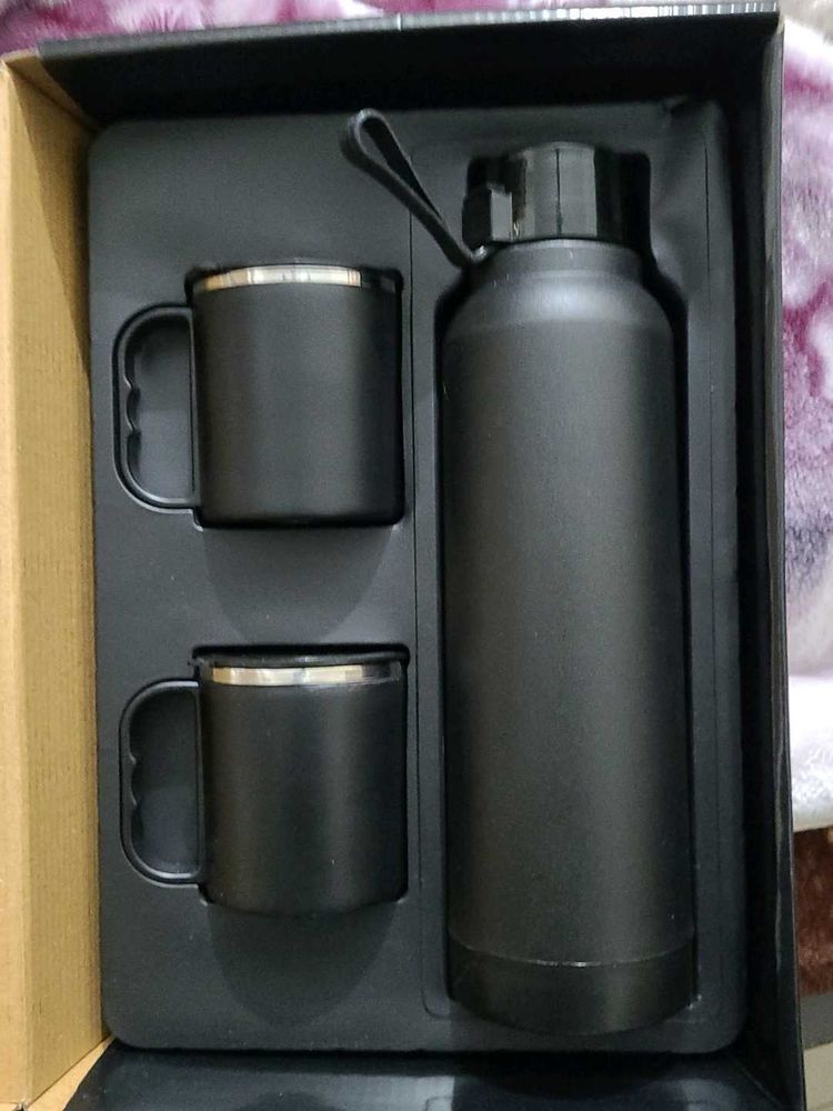 Bottle and Mug Set