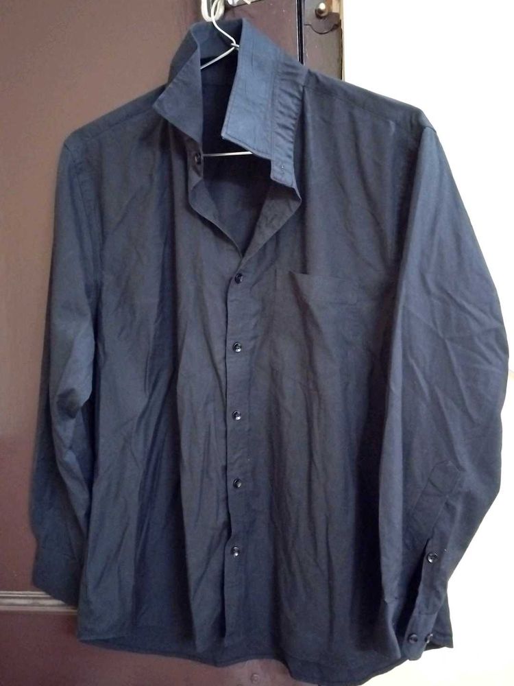 Black Shirt With Full Sleeves