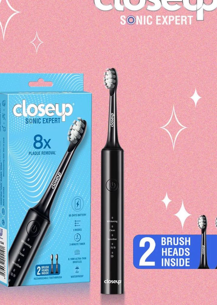 Closeup Sonic Expert Toothbrush