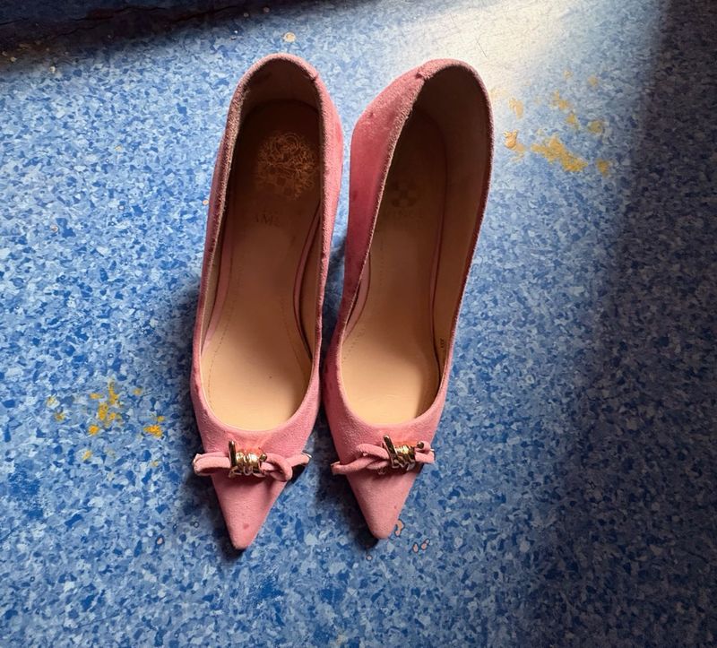 pink stiletto heels