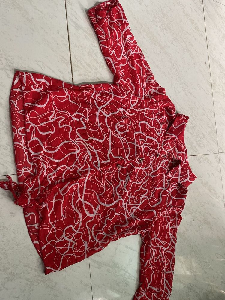 Red &amp; White Print Long Sleeve Shirt