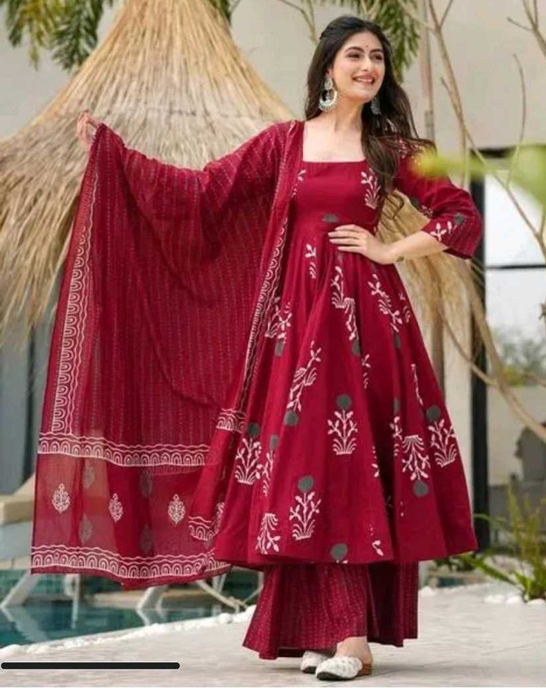 Women&#39;s Flared Anarkali Kurta Pair