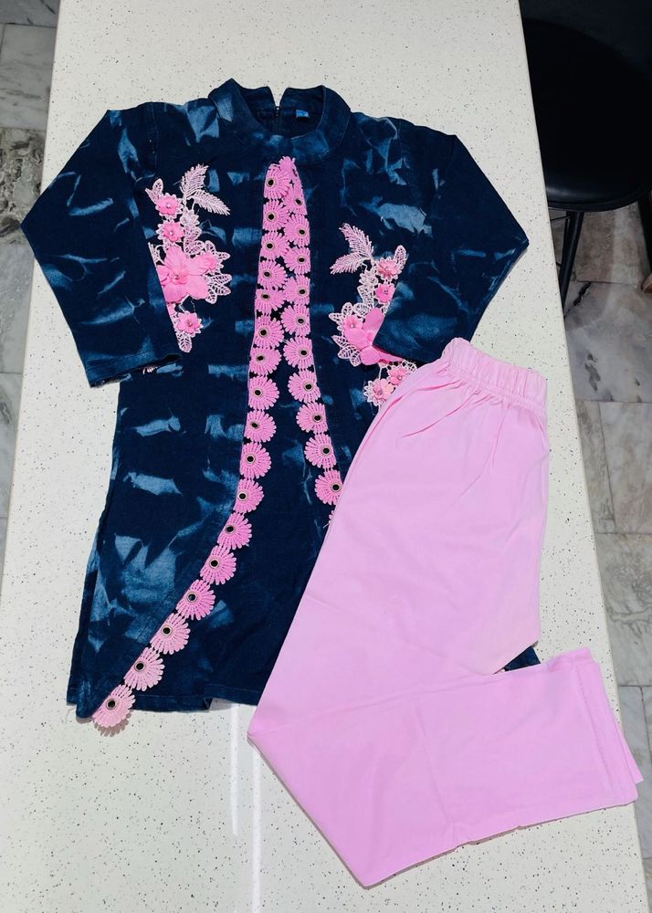 Floral Embroidered Kurta Set