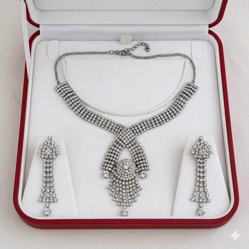 Sparkling Jewelry Set