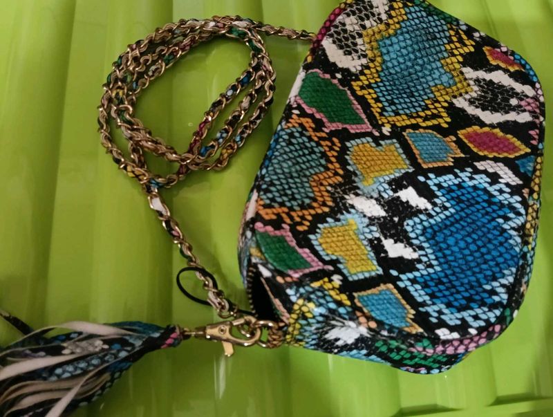Stylish Snake Print Crossbody Bag