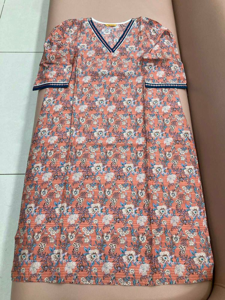 Floral Print V-Neck Dress