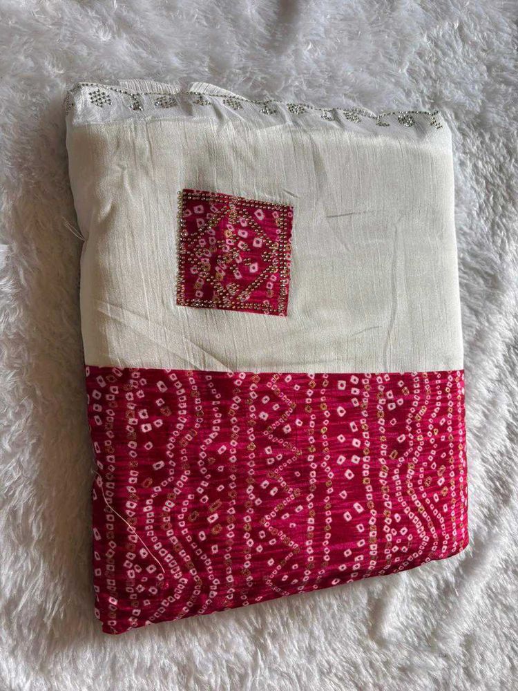 Elegant White &amp; Red Saree😻