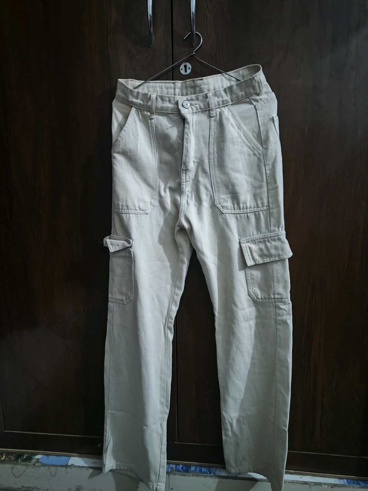 Beige Baggy Cargo A1 Quality Like New