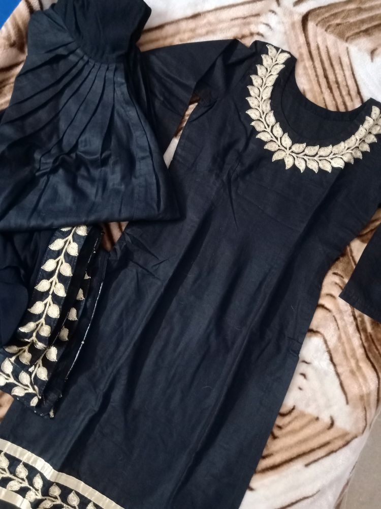Black Salwar Suit With Dupatta