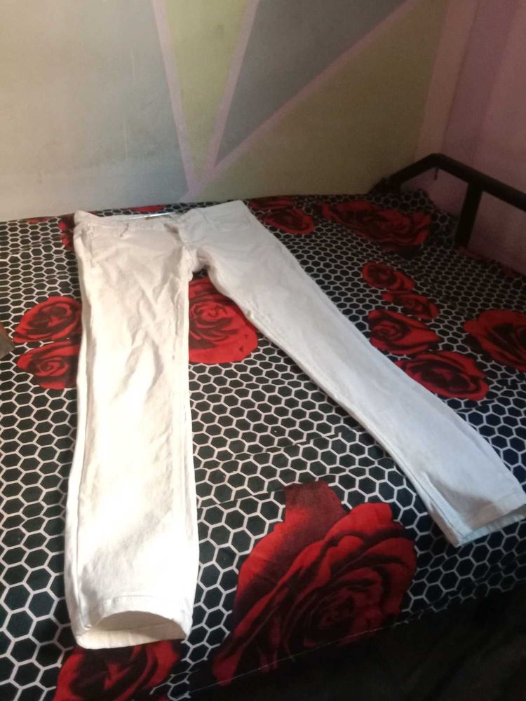 White Stylish Trousers For mens