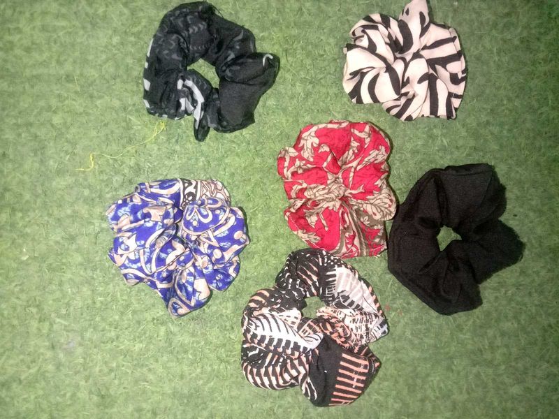 Beautiful And Cute Scrunchies For Girls