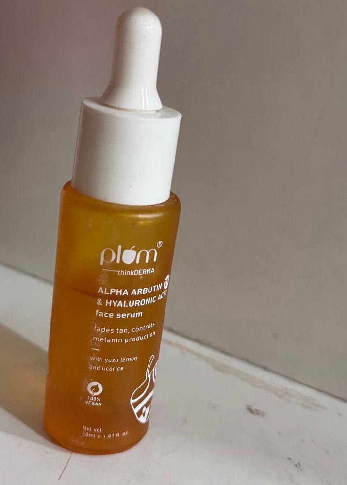 Plum Alpha Arbutin Face Serum