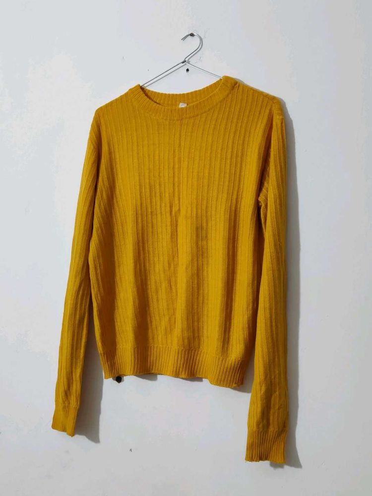 Yellow sweater