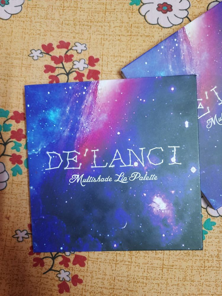 Original DE&#39; LANCI Multishade Lip Palette 🎨