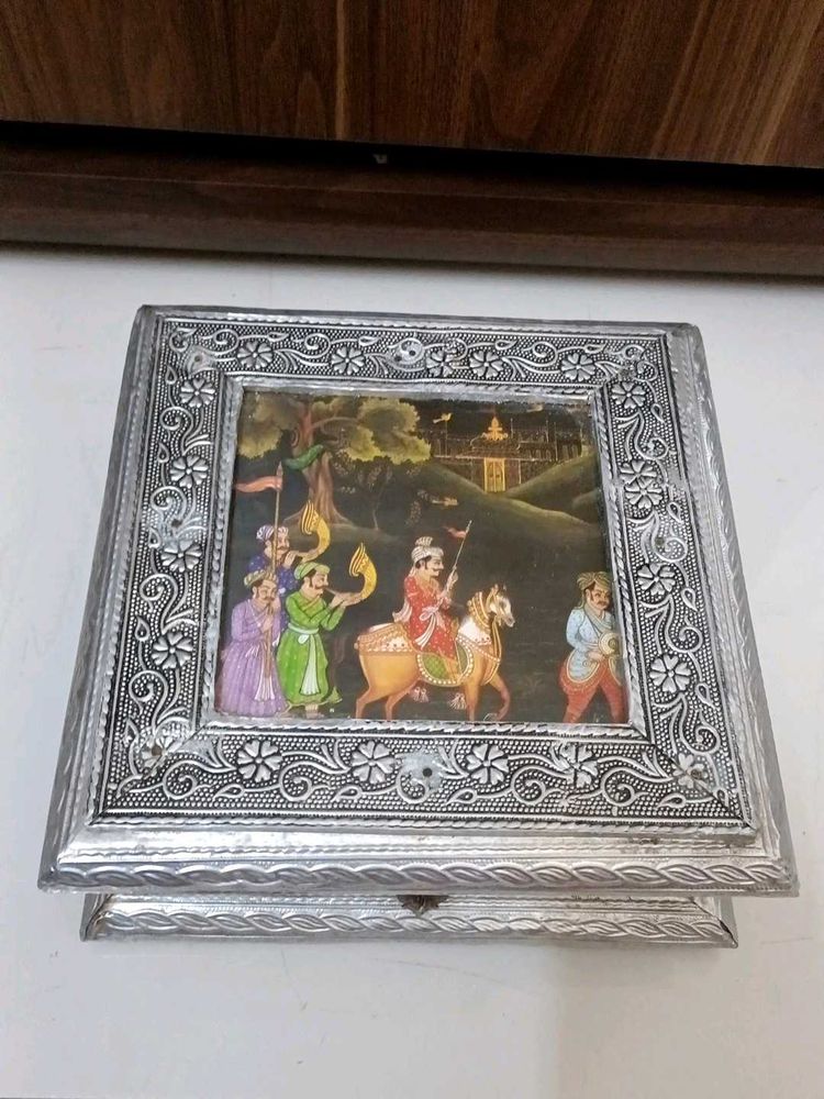 Silver Coated Dryfruits Box