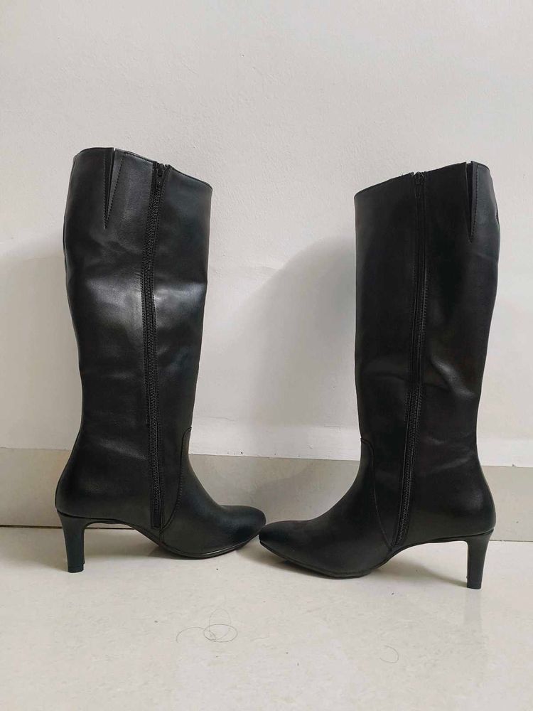 ELLE Brand New Black Knee High Boots