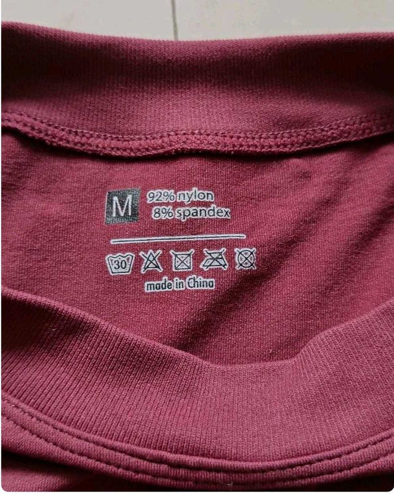 M Size Gym Uper Wear For Girls