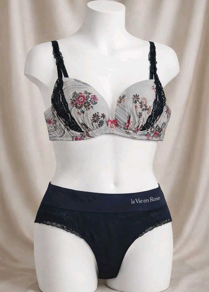🇳🇿💫🎀Floral Bra &amp; Panty Set
