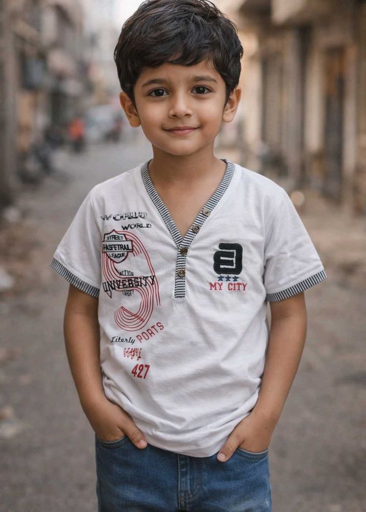 Boy's Stylish Graphic Tee