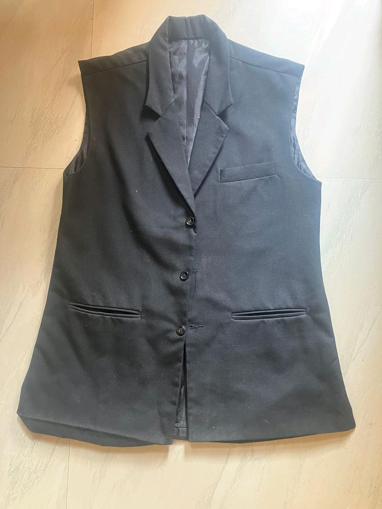 Black Sleeveless Blazer