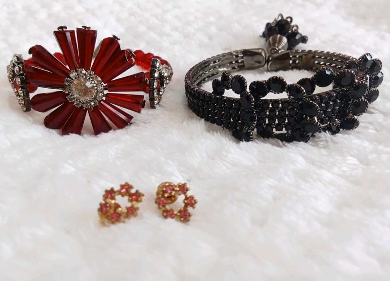 Jewelry Set: Bracelets &amp; Stud Earring