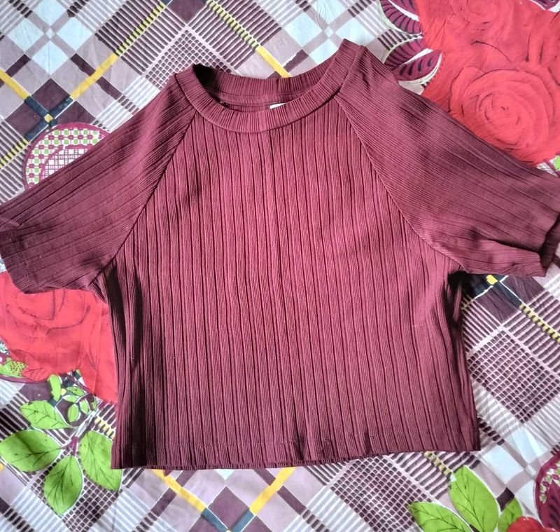 Burgundy Ribbed Crop Top