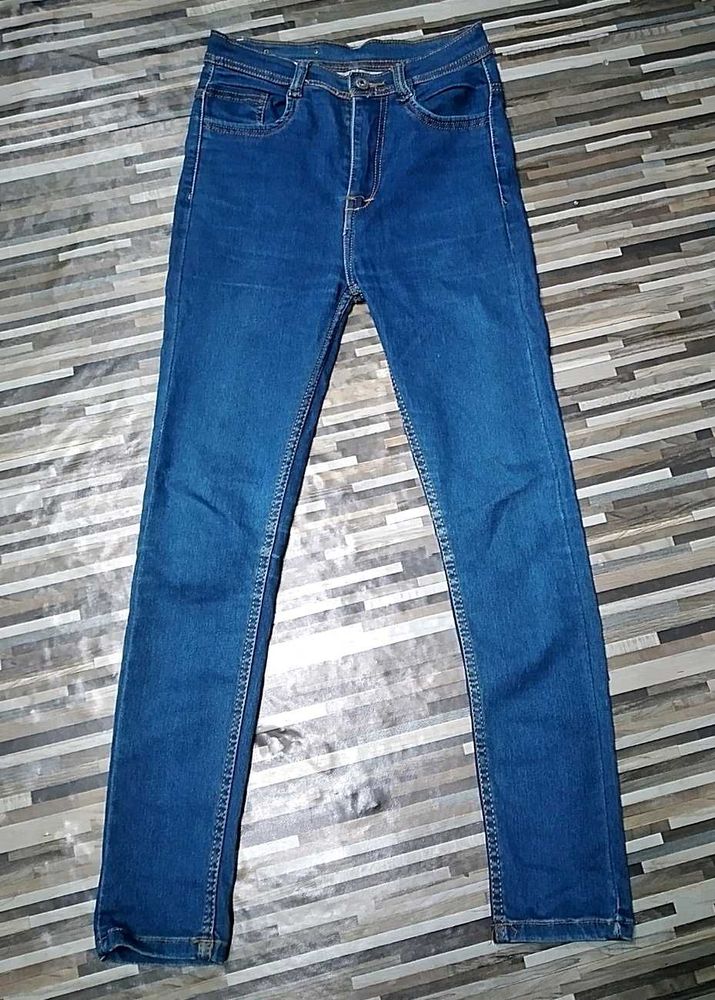 High Waisted Jeans