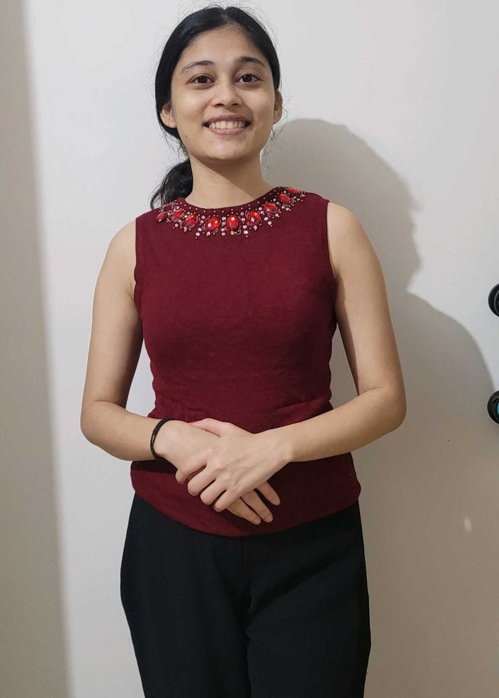 Embroidery Neck Top