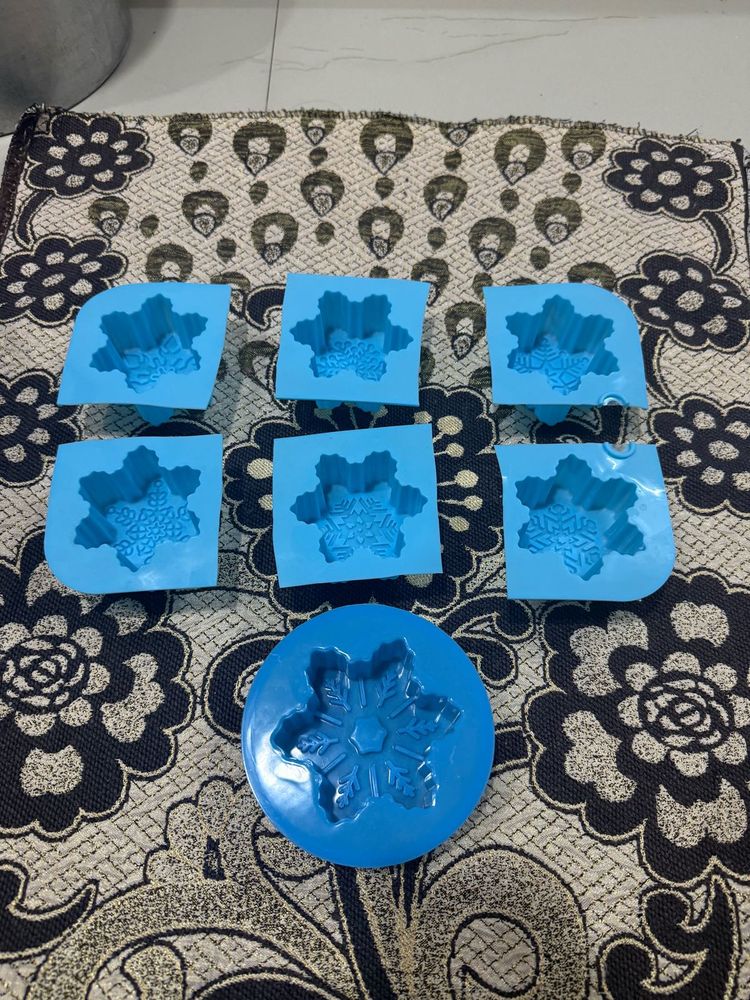 Snowflake Molds Set of 7