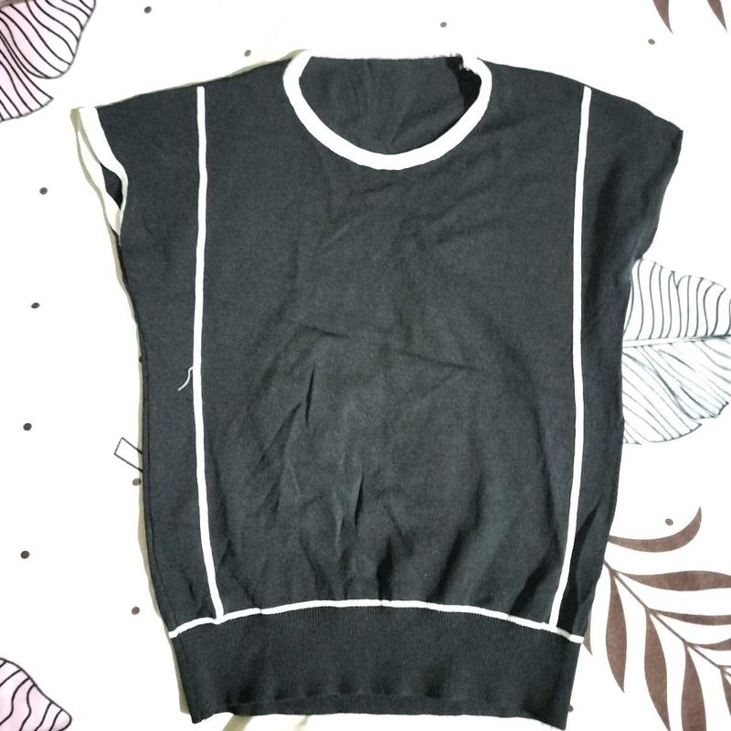 Stylish Knit Top