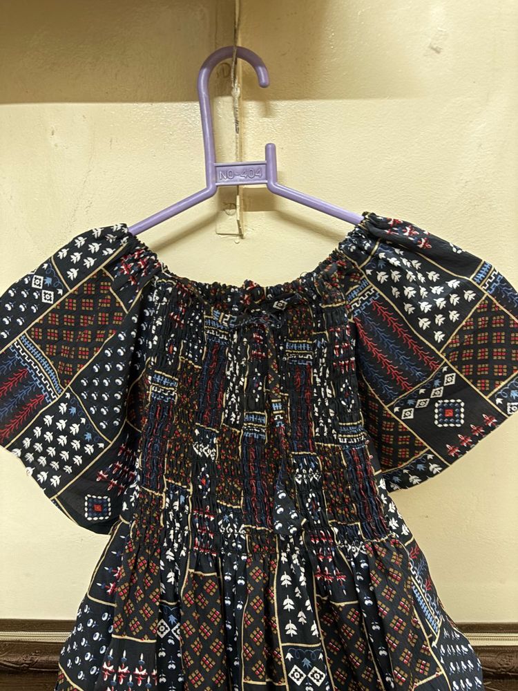 Patterned Off-Shoulder/ Kaftan Crop Top❤️
