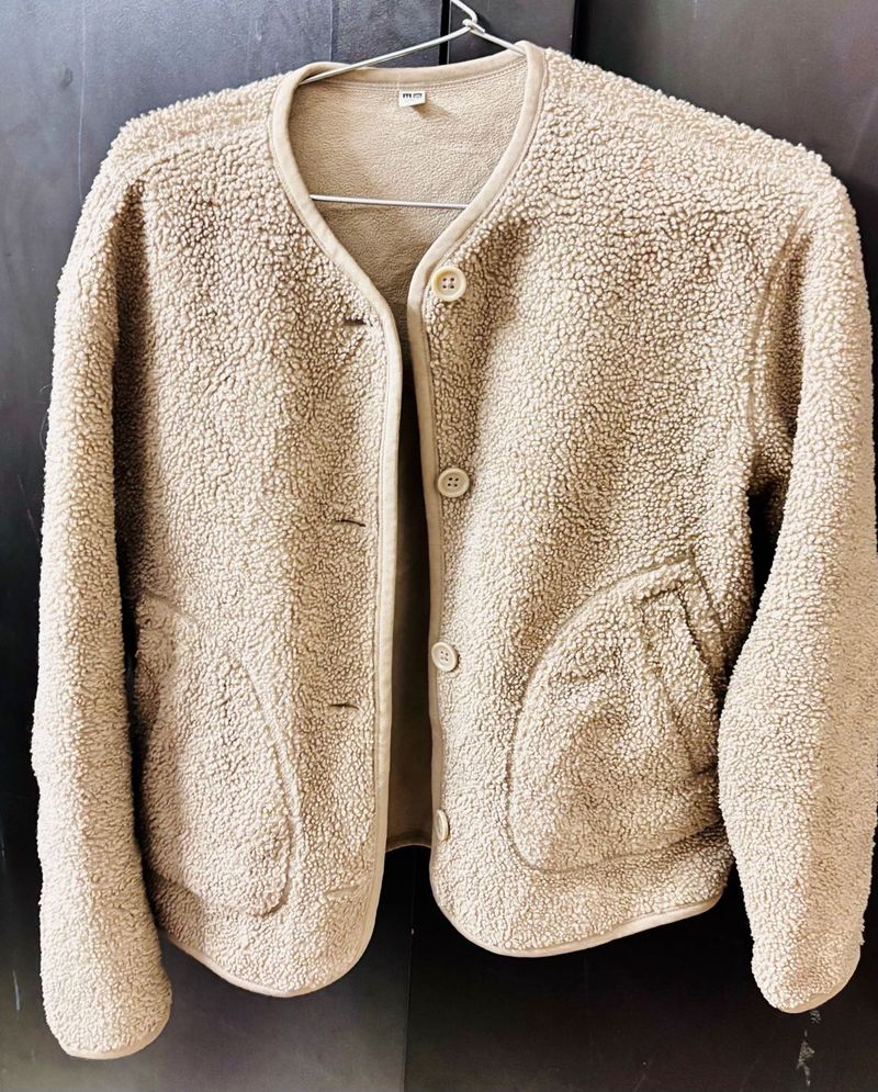 Uniqlo Beige Fleece Jacket