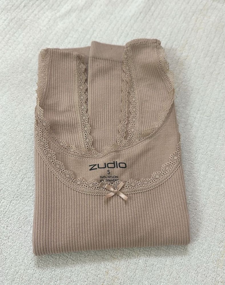 Ribbed Tank Top with Lace