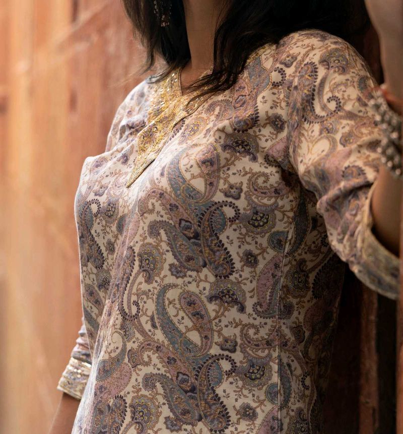 Paisley Print Ethnic Kurta