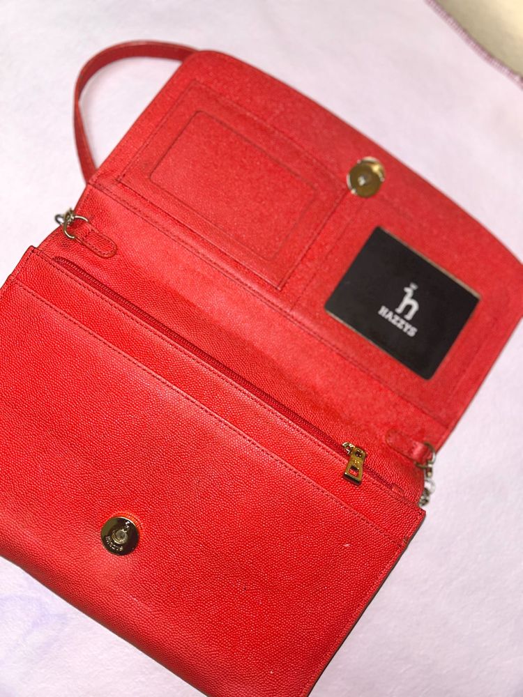 HAZZYS Red Leather Crossbody Wallet