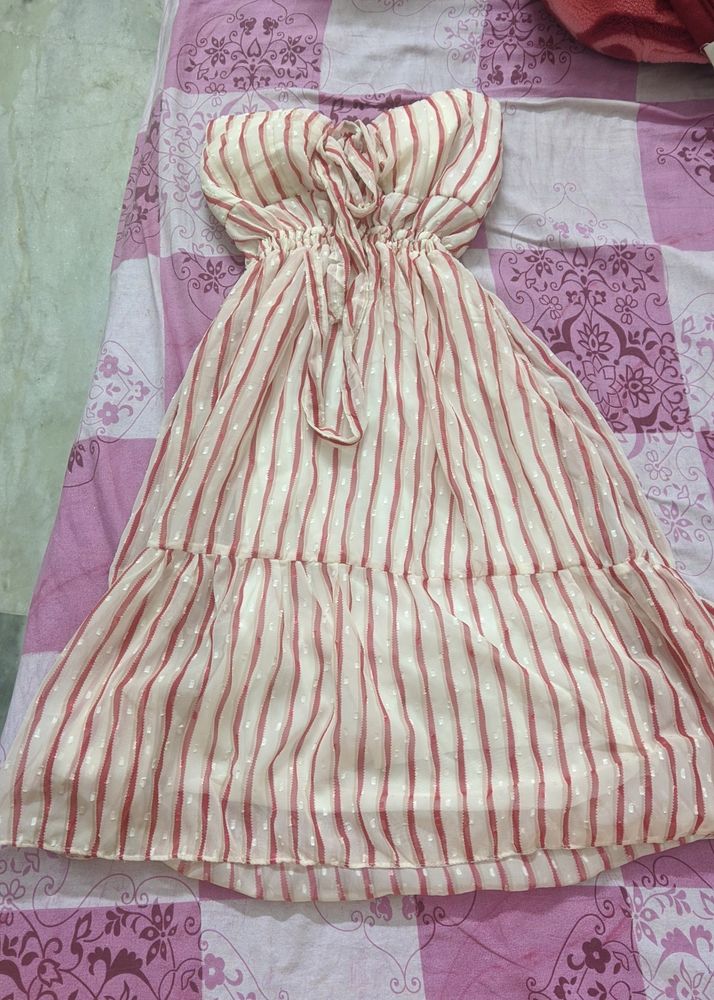 Pretty Mini Dress Padded . Bust Size 30- 34