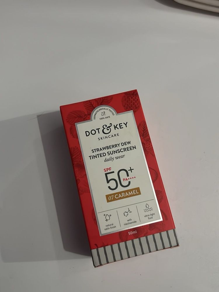 Dot &amp; Key Tinted Sunscreen SPF 50+