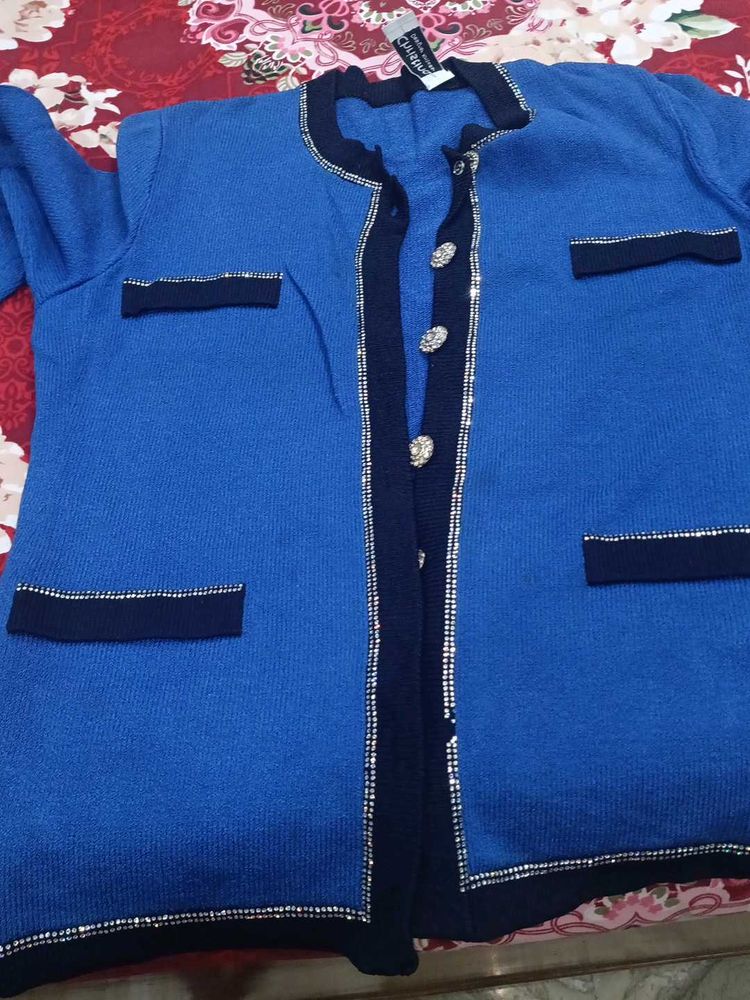 Elegant Blue Knit Cardigan