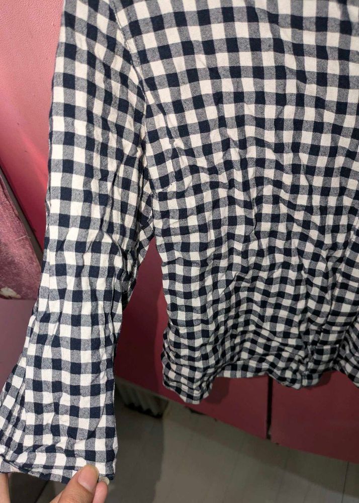 Check White-black Cropped Shirt