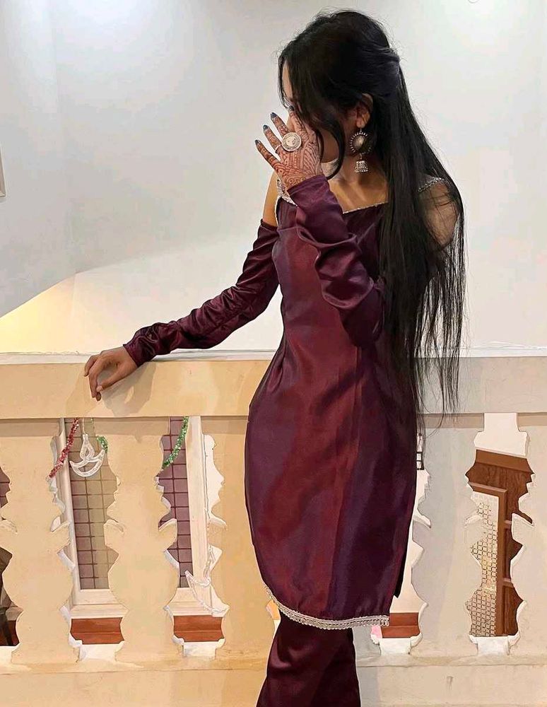 Elegant Vine Colour Kurta Set