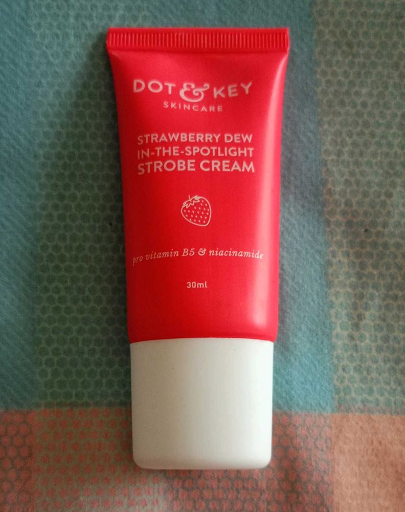 Dot And Key Strawberry Strobe Cream