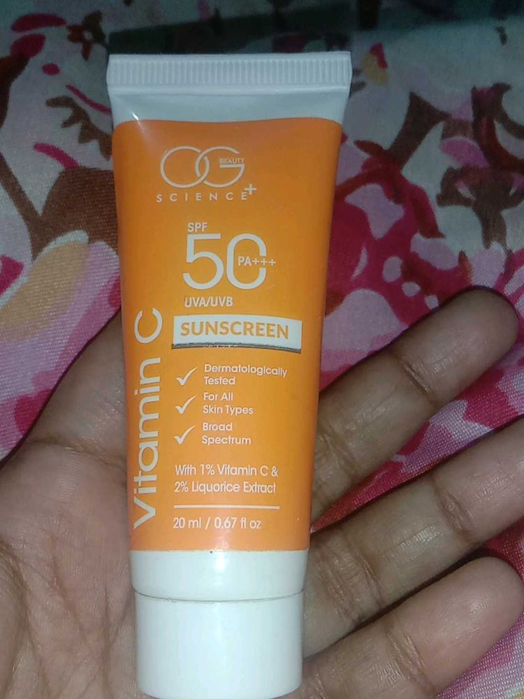 Vitamin C Suncream.