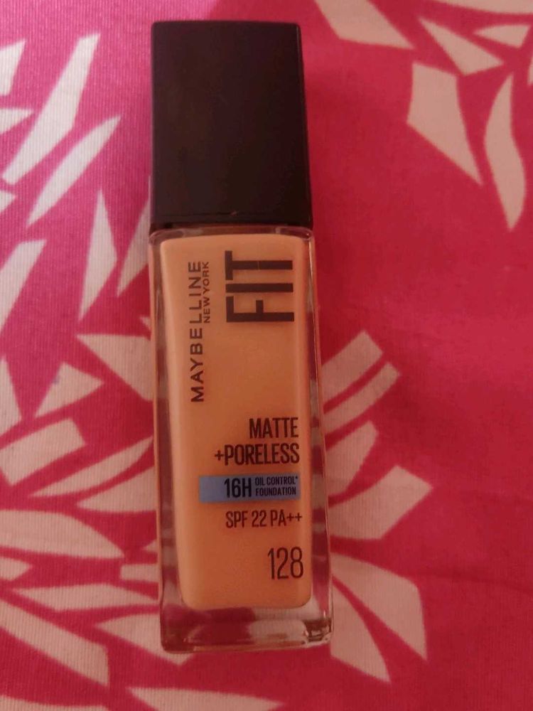 Maybelline Fit Me Foundation