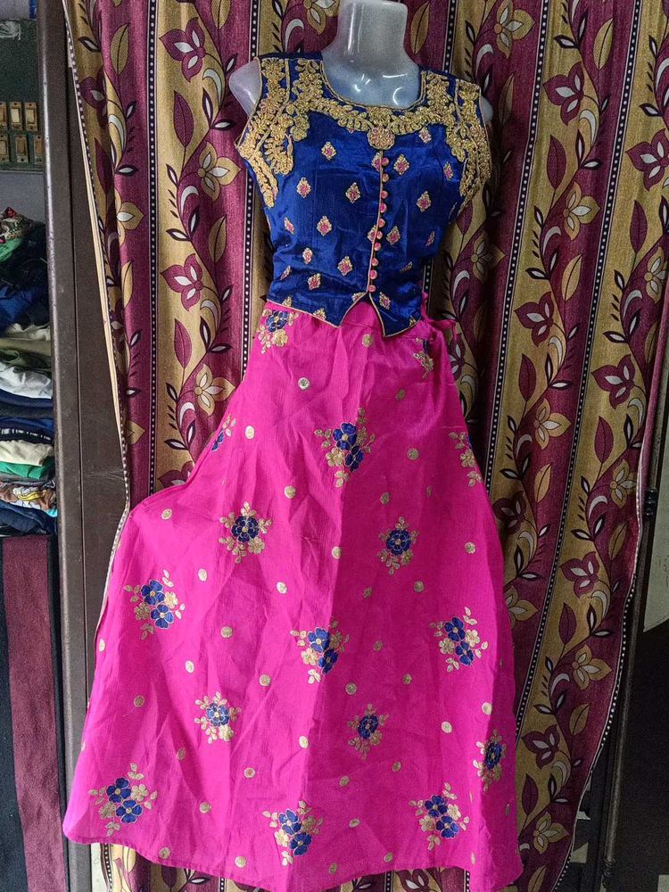 Embroidered Lehenga Choli Set